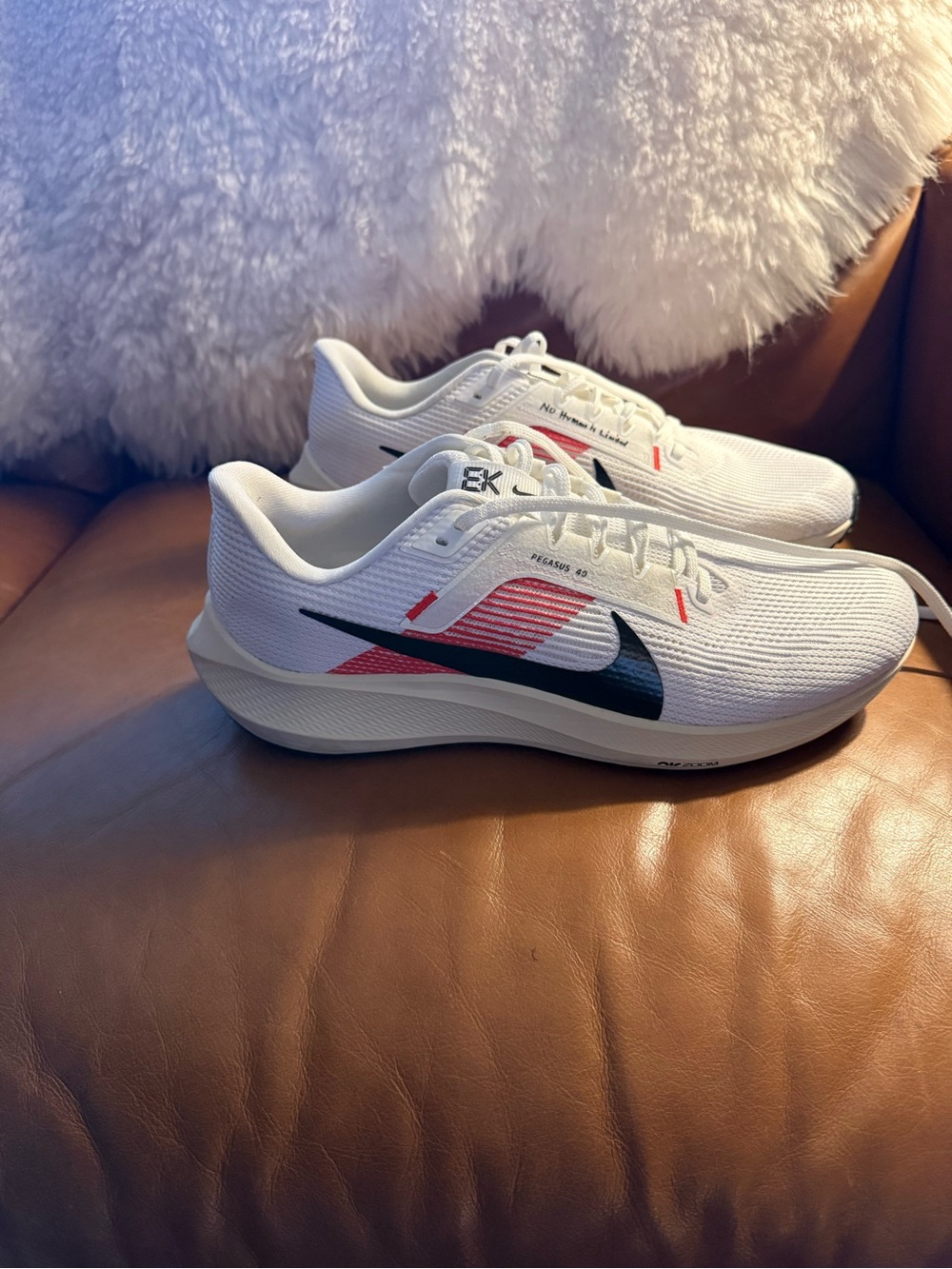 Nike Men’s White Athletic Running Shoes with Black Swoosh & Red Accents